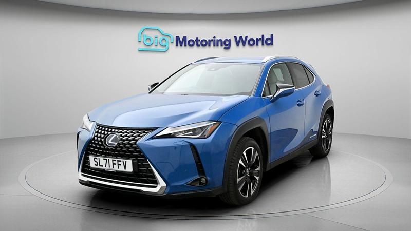 Used Lexus UX 300e 147 kW (201 HP) 2021 SUV
