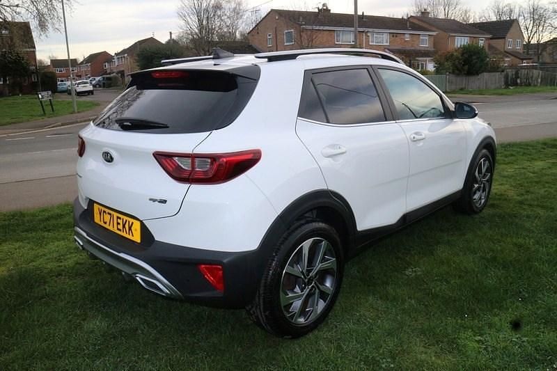 Used Kia Stonic GT-Line 2021 White SUV