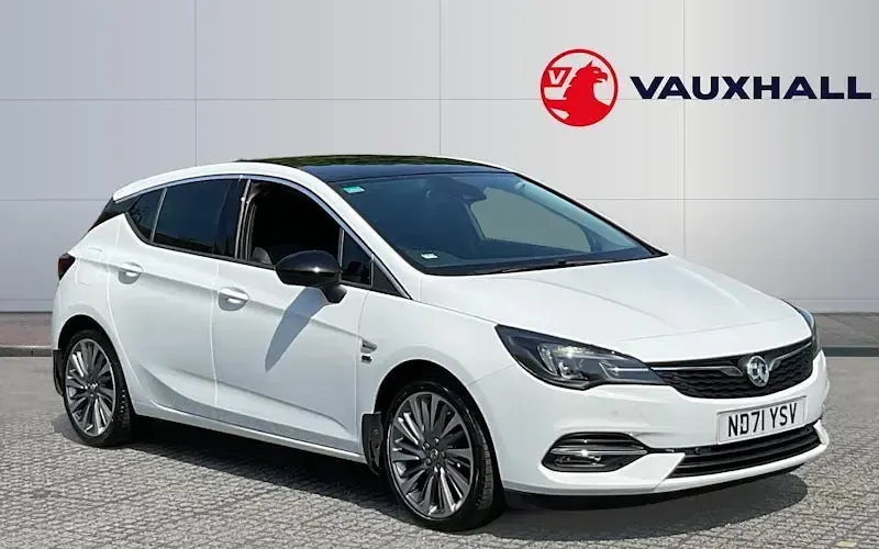 Used Vauxhall Astra Edition 145 HP (106 kW) 2021 Hatchback