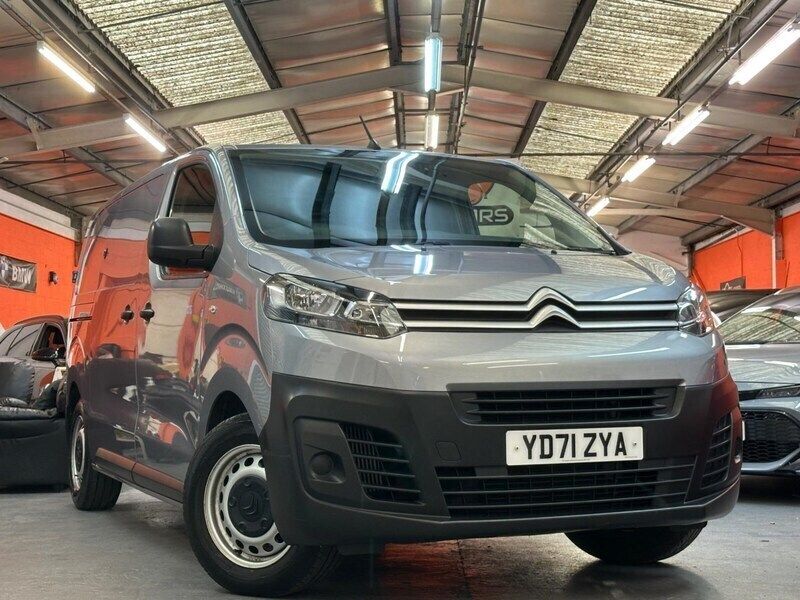 Grey Used 2021 Citroën Dispatch MPV | £7,595 (Good price) - Image 1/4