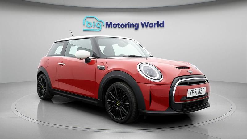 Used Mini Cooper SE Hatch 133 kW (181 HP) 2021 Hatchback