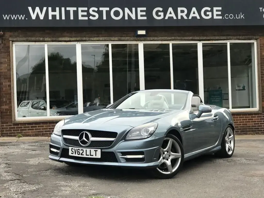 Used Mercedes SLK200 AMG 184 HP (135 kW) 2012 Galenite silver Cabriolet