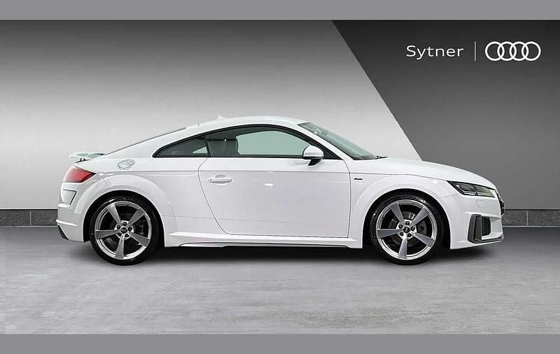 Used Audi TT S-Line 194 HP (142 kW) 2023 White Coupe