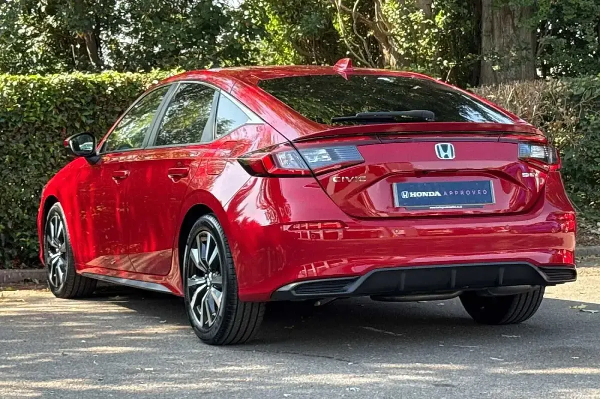 New Honda Civic Elegance 143 HP (105 kW) 2026 Premium crystal red
