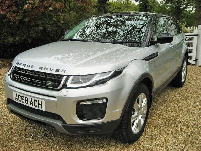 Used Land Rover Range Rover evoque SE 2018 Silver Estate