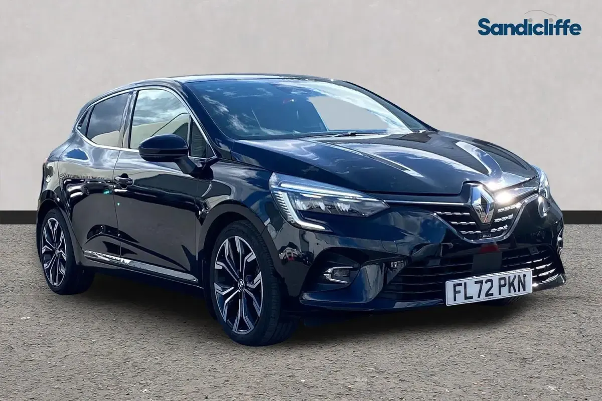 Used Renault Clio V Techno 145 HP (106 kW) 2022 Hatchback