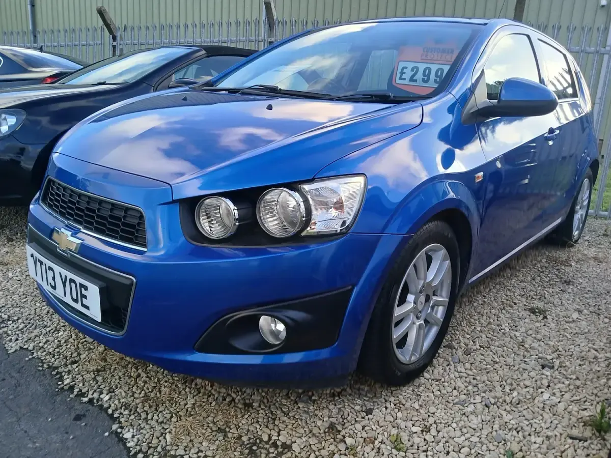 Used Chevrolet Aveo LTZ 2013 Blue Hatchback