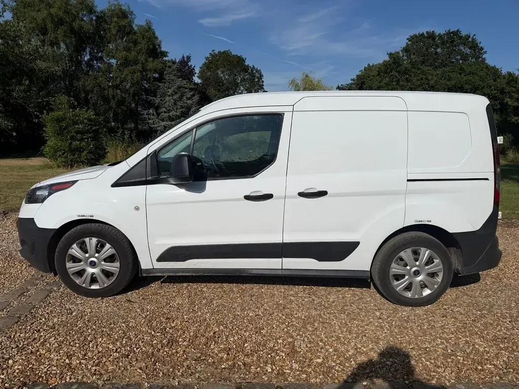 Used Ford Transit 74 HP (54 kW) 2018 White Van