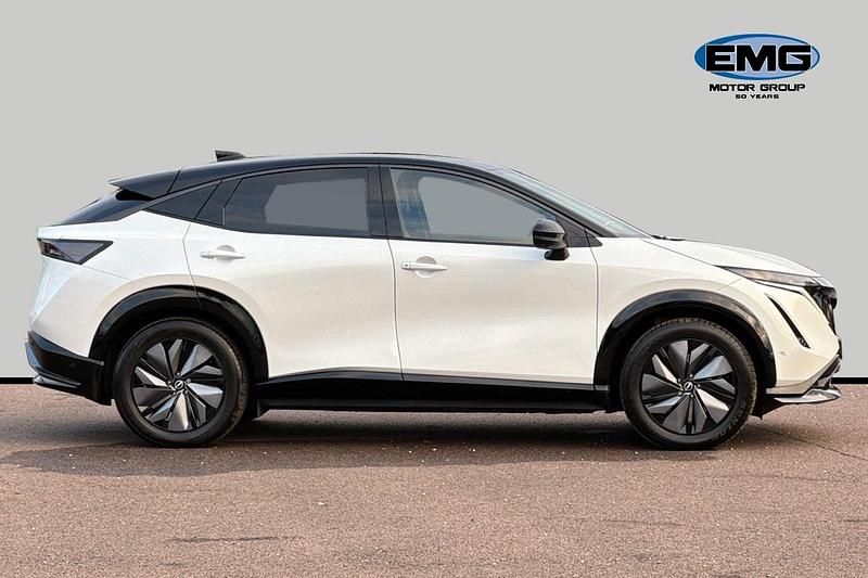 Used Nissan Ariya Evolve 225 kW (306 HP) 2024 White/black SUV