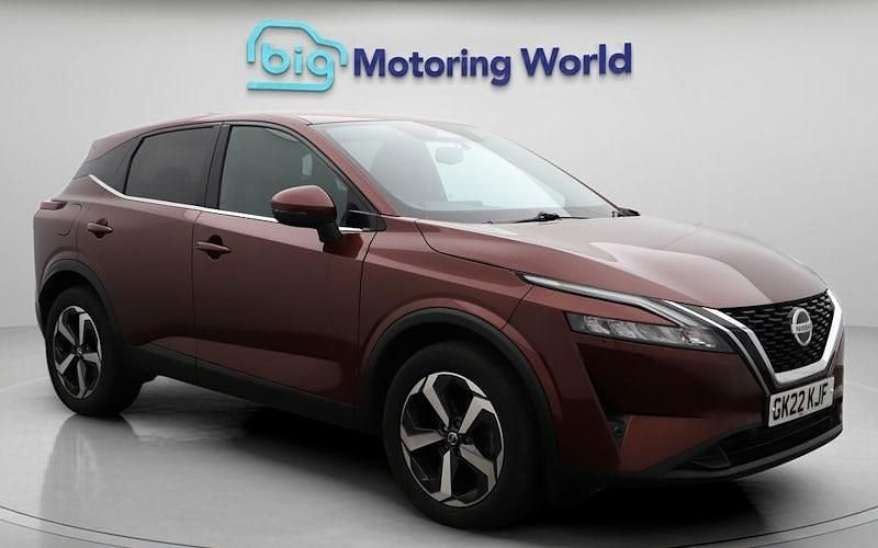 Used 2022 Nissan Qashqai N-Connecta SUV | £15,800 (Fair price) - Image 1/4