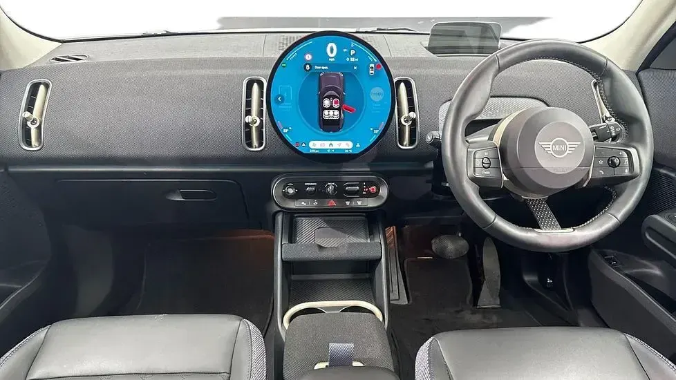 Used Mini Countryman 215 HP (158 kW) 2024 Black SUV