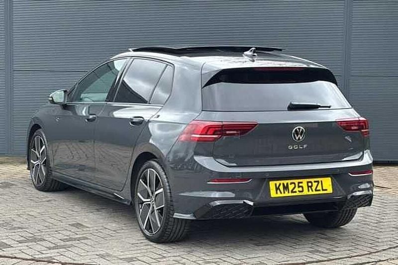 Used VW Golf VIII R-line 150 HP (110 kW) 2025 Grey Hatchback