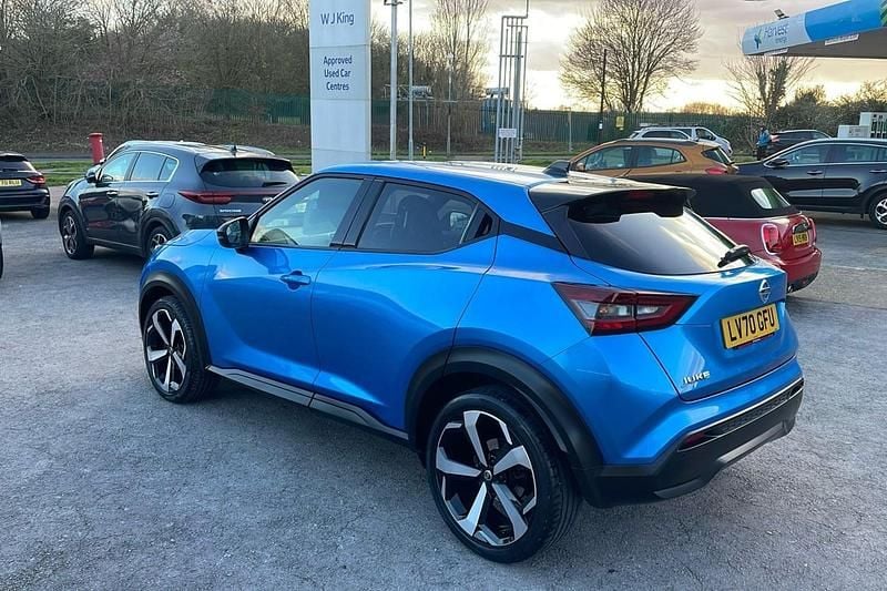 Used Nissan Juke Tekna 114 HP (83 kW) 2020 Blue SUV