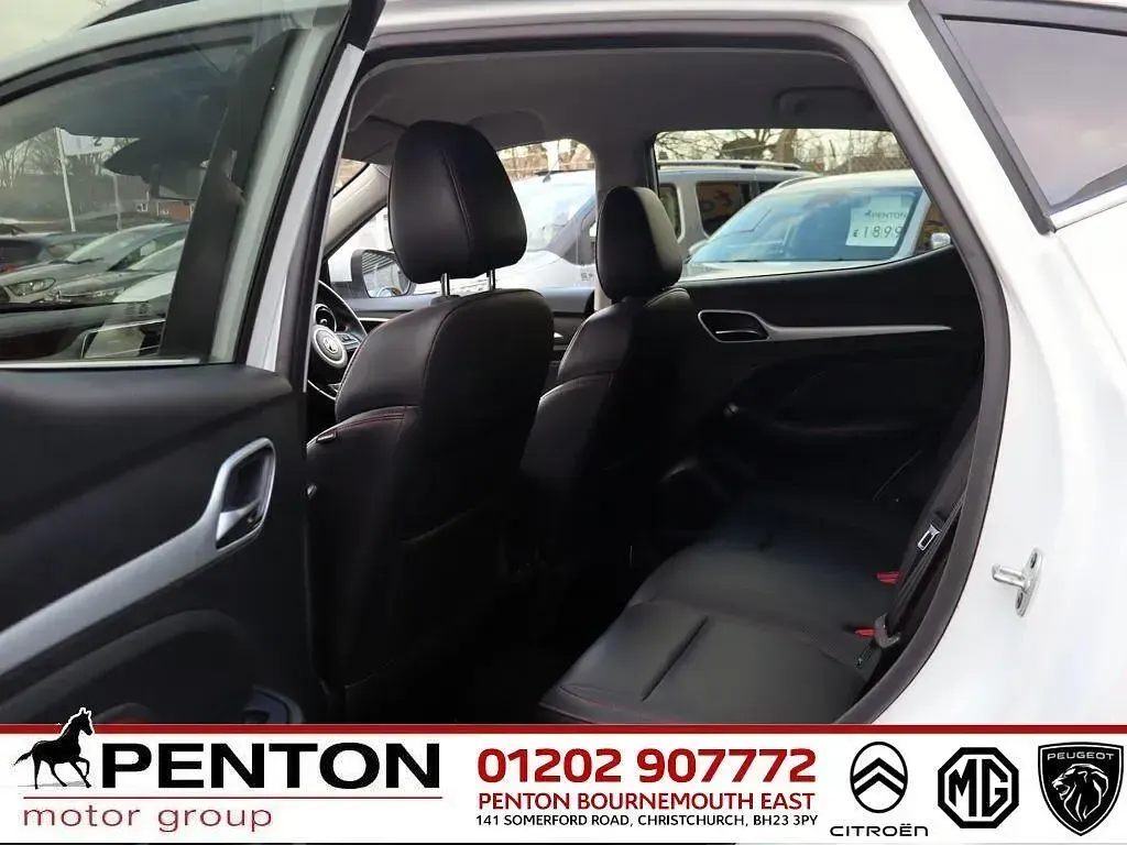 Used MG ZS Exclusive 111 HP (81 kW) 2023 White SUV