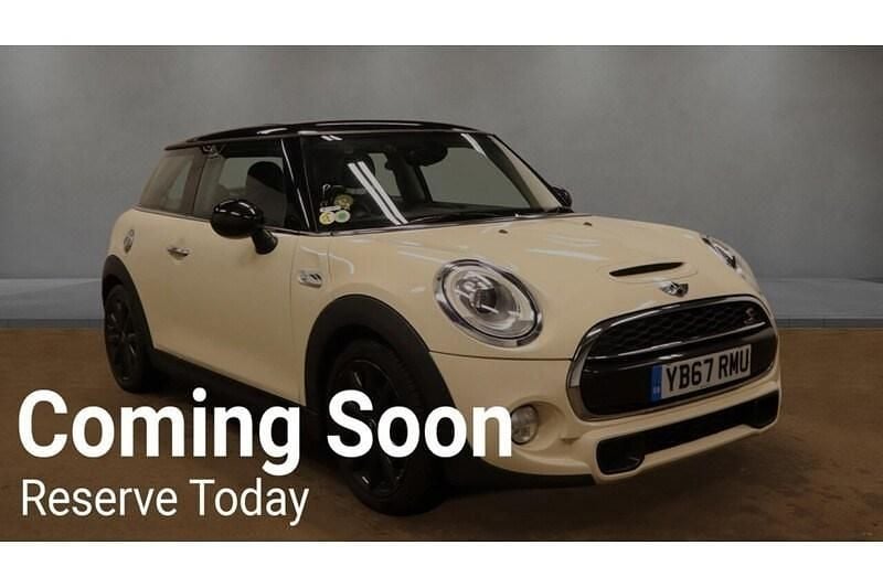 Used Mini Cooper S Hatch 2017 White Hatchback