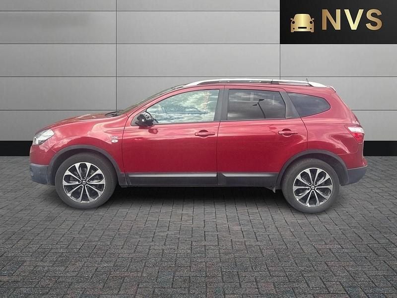 Used Nissan Qashqai +2 N-TEC 2011 Red SUV