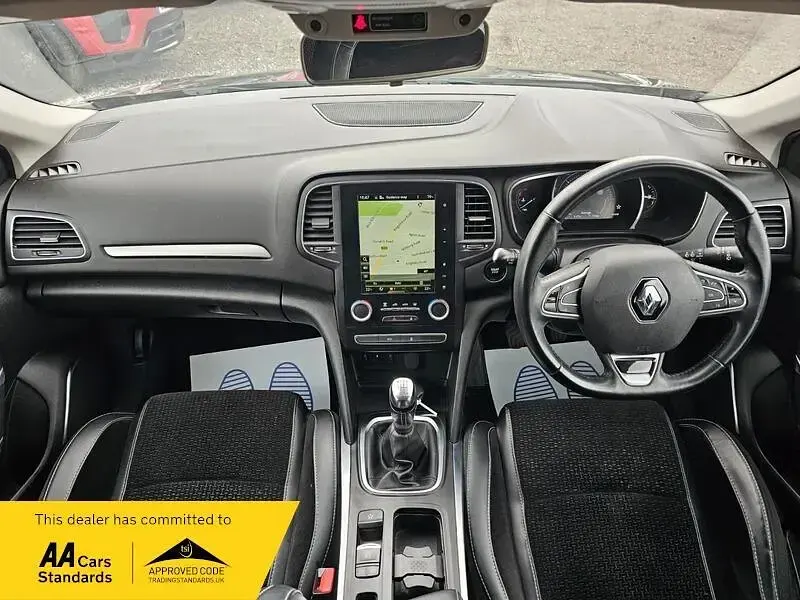 Used Renault Mégane Dynamique 110 HP (80 kW) 2017 Black Hatchback