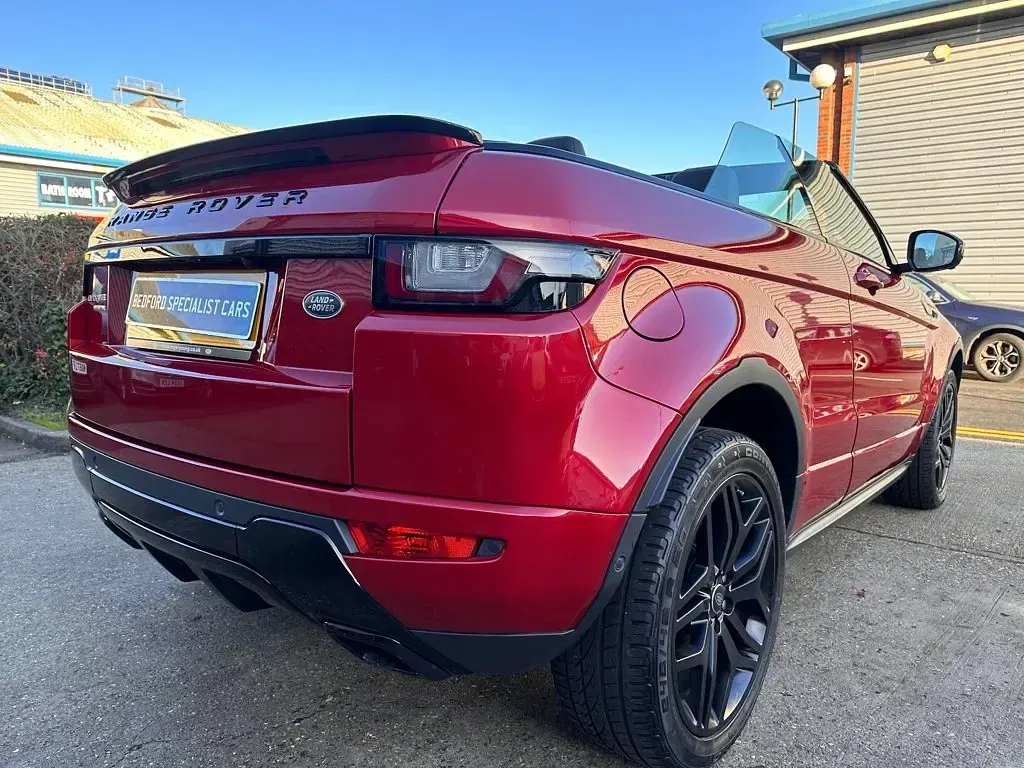 Used Land Rover Range Rover evoque HSE Dynamic 237 HP (174 kW) 2016 Red Cabriolet