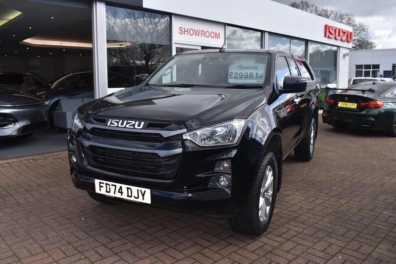 Used Isuzu D-Max 163 HP (119 kW) 2024 Black Pickup