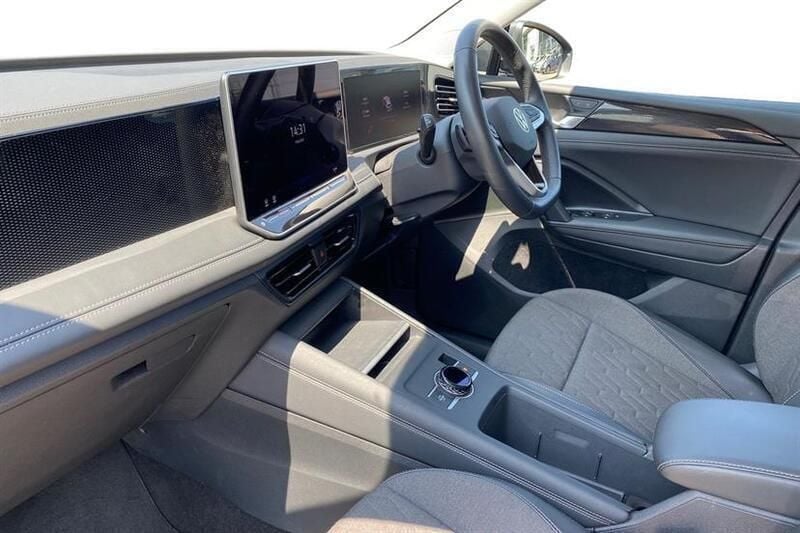 Used VW Tiguan Life 150 HP (110 kW) 2024 Grey SUV