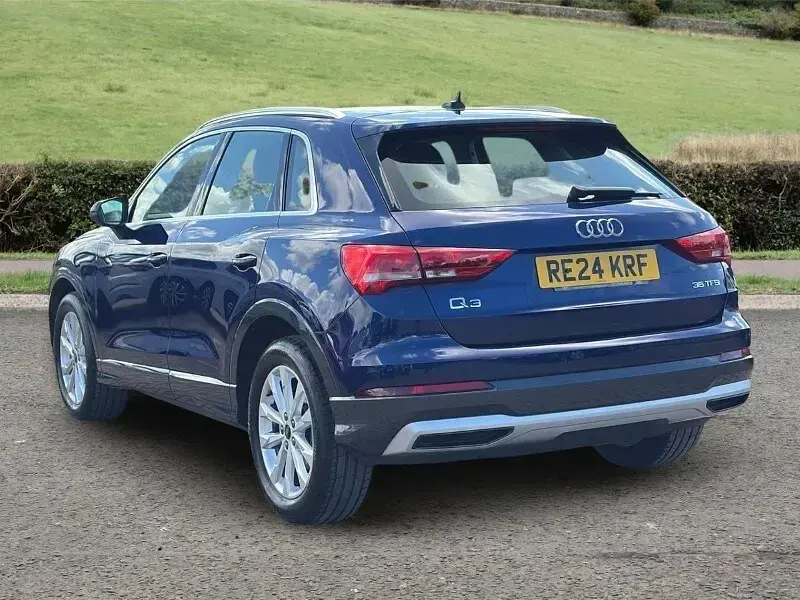 Used Audi Q3 Sport 150 HP (110 kW) 2024 Blue SUV