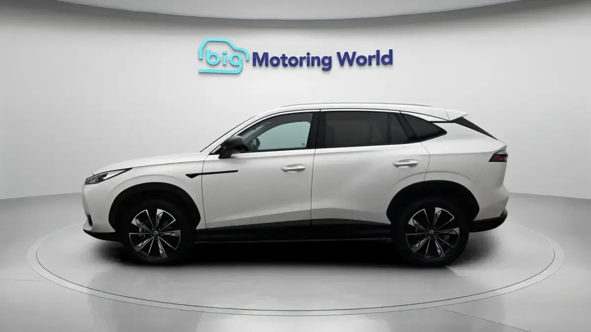 Used MG HS Trophy 170 HP (125 kW) 2025 White SUV