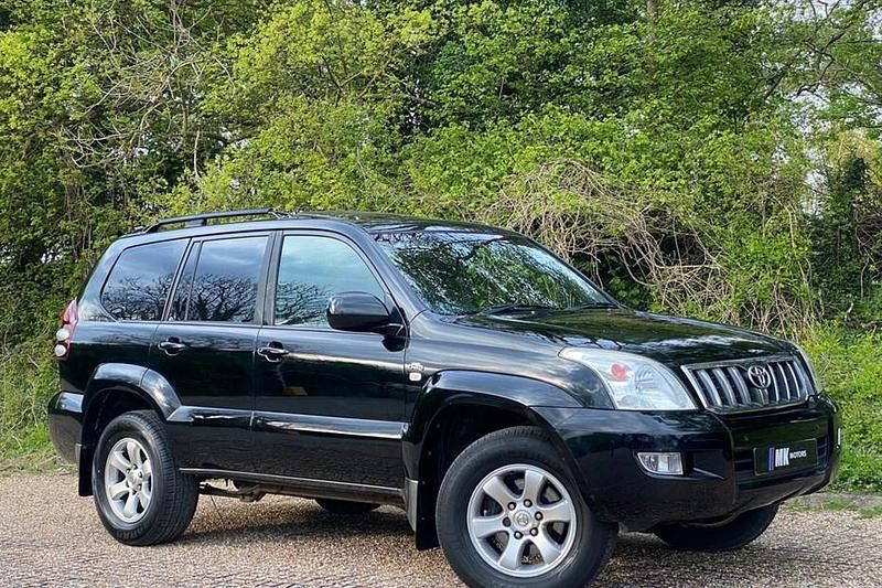 Black Used 2009 Toyota Land Cruiser SUV | £10,995 (Fair price) - Image 1/1