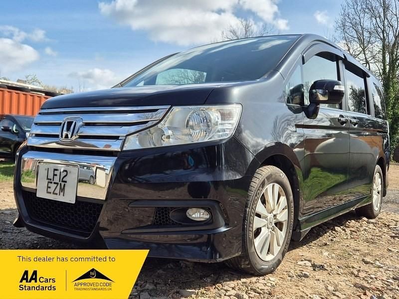 Black Used 2012 Honda Stepwgn MPV | £8,499 (Fair price) - Image 1/4