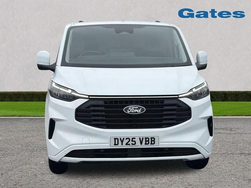Used Ford Transit Custom Limited 136 HP (100 kW) 2025 White Van