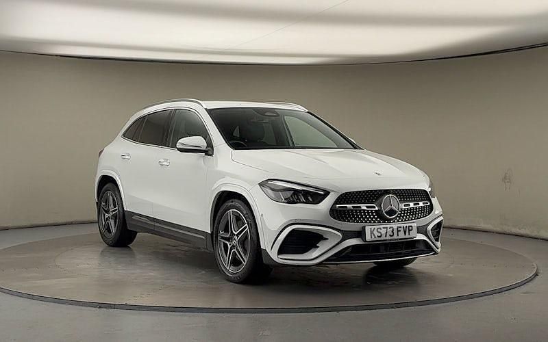 Used 2025 Mercedes GLA220 Executive SUV | £30,550 (Fair price) - Image 1/4