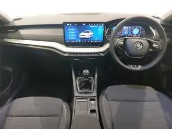 Używany Skoda Octavia SE Technology 116 KM (85 kW) 2024 Srebrny Hatchback