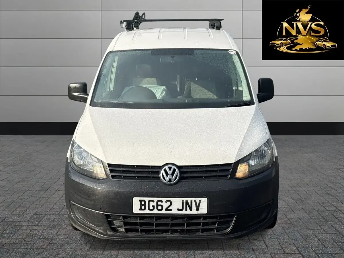 Used VW Caddy 102 HP (75 kW) 2013 White MPV