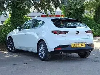 Used Mazda 3 122 HP (89 kW) 2020 White Hatchback