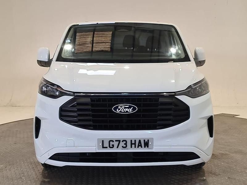 Used Ford Transit Custom Limited 136 HP (100 kW) 2023 White