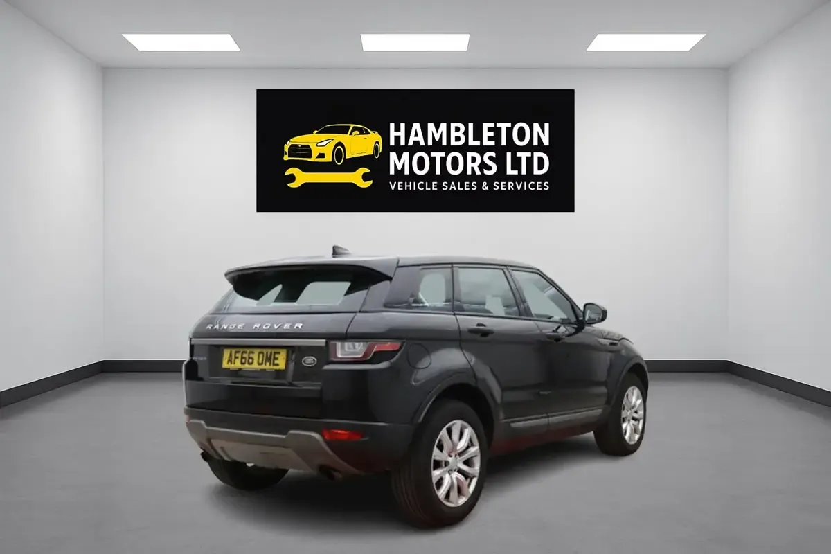 Used Land Rover Range Rover evoque SE 2016 Black Estate