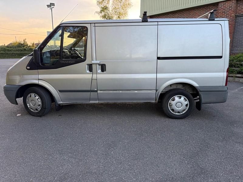 Used Ford Transit Trend 85 HP (62 kW) 2009 Silver Van