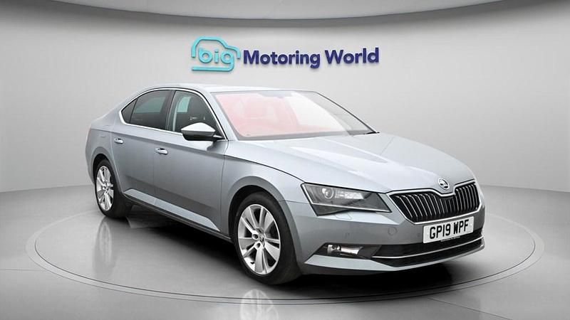 Used Skoda Superb SE L Executive 150 HP (110 kW) 2019 Grey Hatchback
