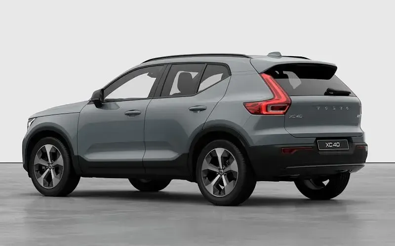 New Volvo XC40 Plus 163 HP (119 kW) 2026 SUV