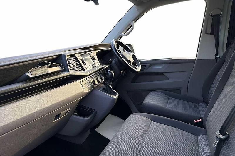 Used VW Transporter Highline 2023 White Van