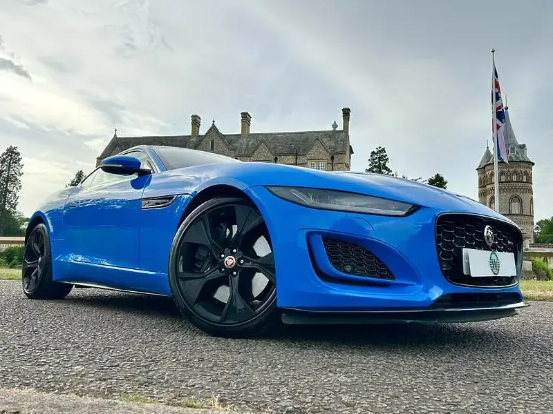 Used Jaguar F-Type Supercharged 450 HP (330 kW) 2021 Blue Coupe