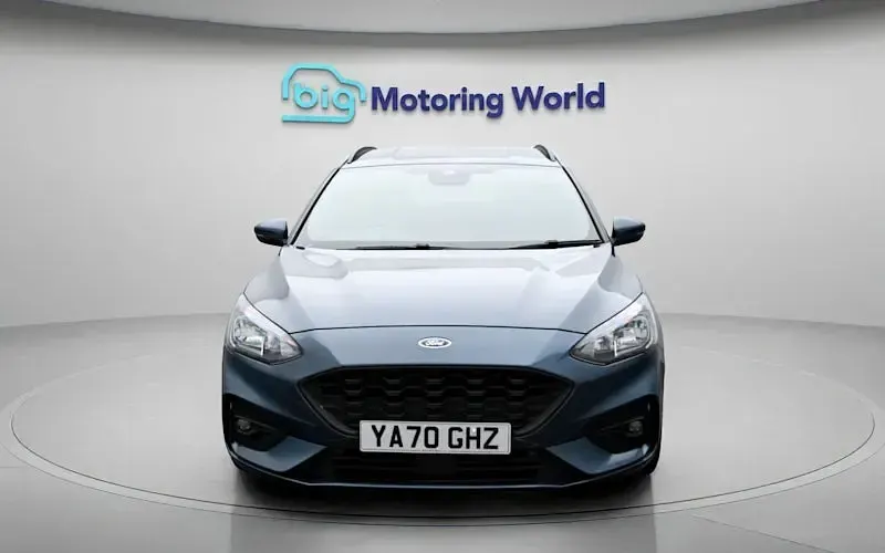 Gebraucht Ford Focus ST-Line 120 PS (88 kW) 2020 Blau Kombi
