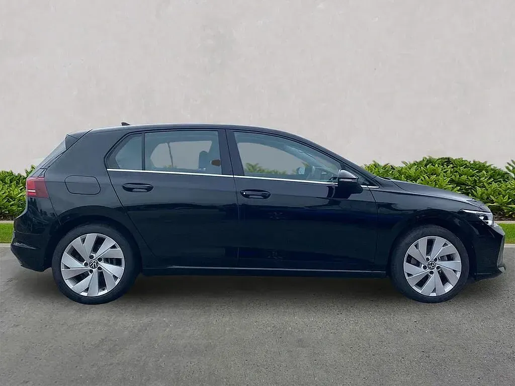 Used VW Golf VIII Style 150 HP (110 kW) 2025 Black Hatchback