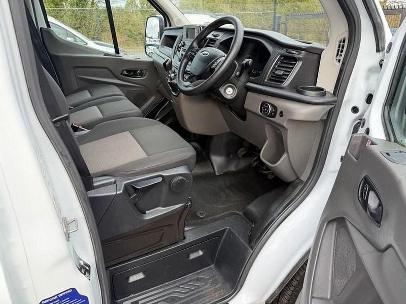 Używany Ford Transit 130 KM (95 kW) 2022 Biały Kabriolet