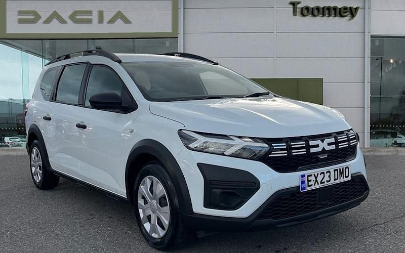 Used 2025 Dacia Jogger Essentiel MPV | £13,490 (Fair price) - Image 1/4