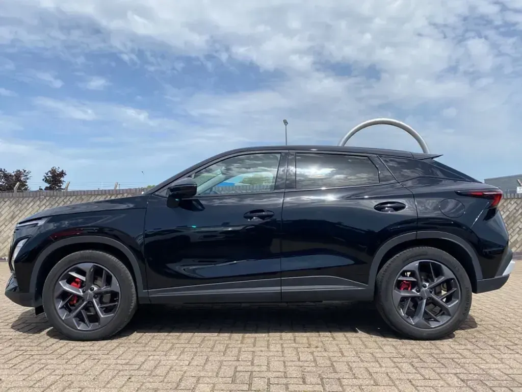 Used Omoda 5 186 HP (136 kW) 2025 Black SUV
