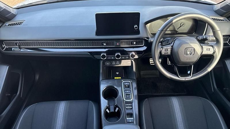 Used Honda Civic Sport 143 HP (105 kW) 2025 White Hatchback