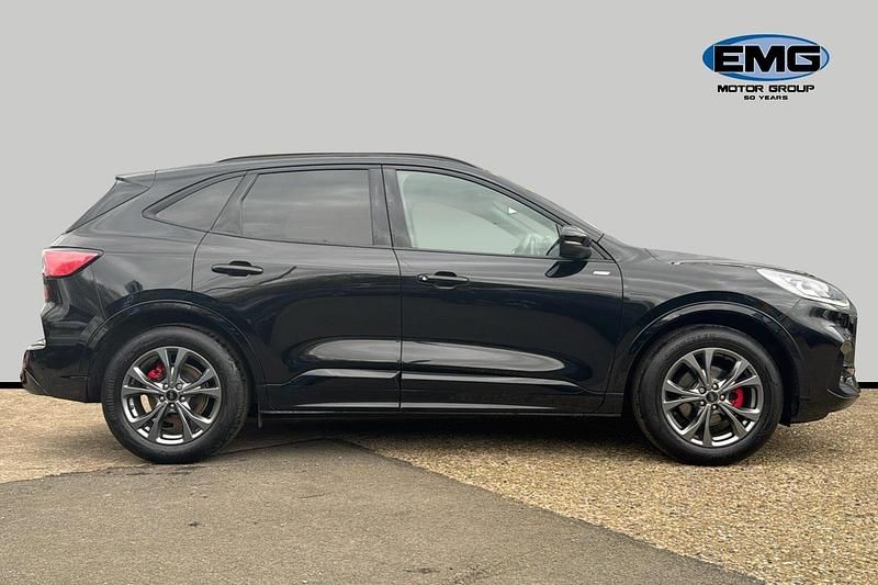 Used Ford Kuga ST-Line 150 HP (110 kW) 2023 Black SUV