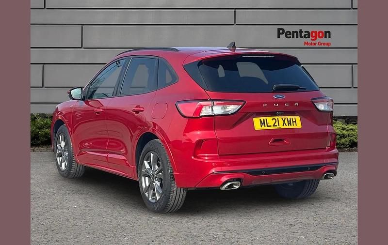 Used Ford Kuga ST-Line 117 HP (86 kW) 2021 Red SUV