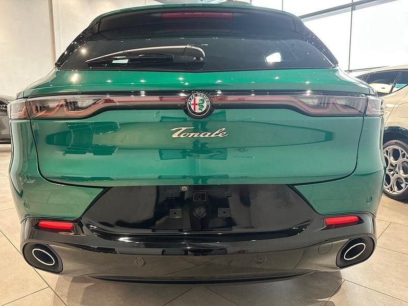New Alfa Romeo Tonale Veloce 2025 SUV