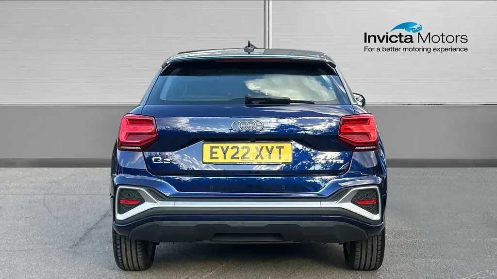 Used Audi Q2 S-Line 150 HP (110 kW) 2022 Blue SUV